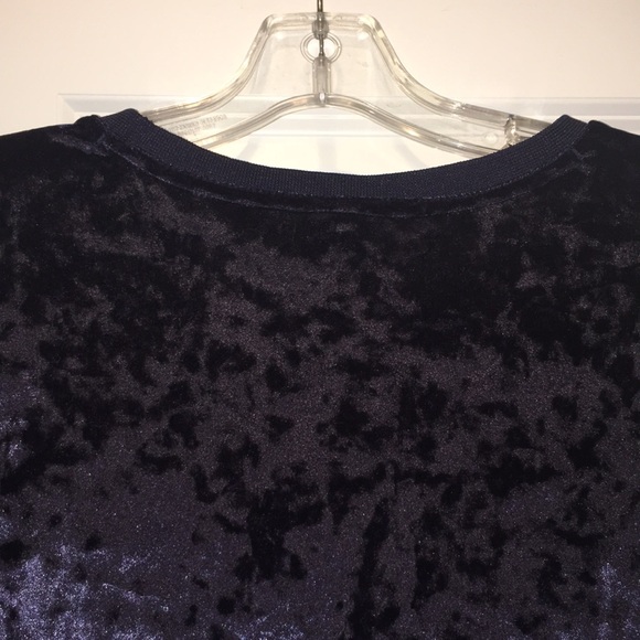 Velvet Top - Picture 9 of 13